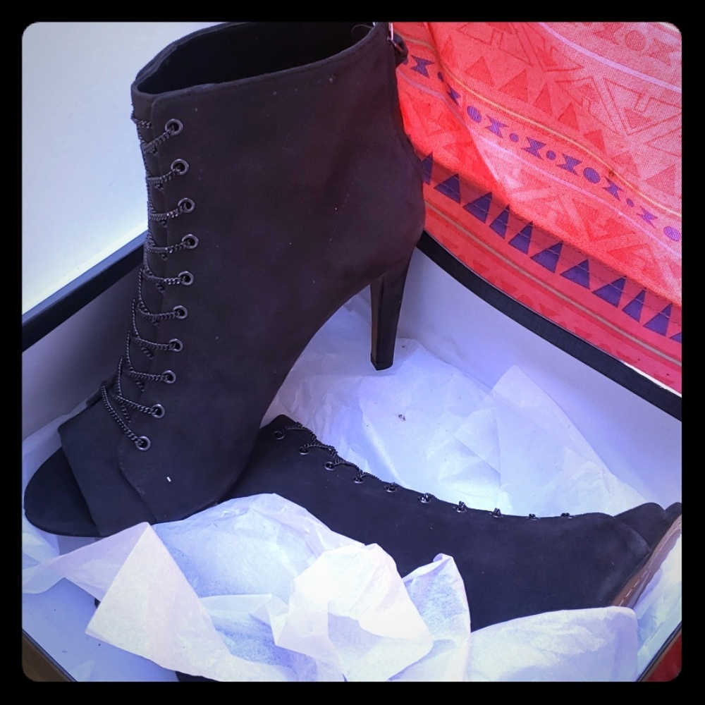 French Connection heals